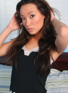 Naughty Miko Picture 2